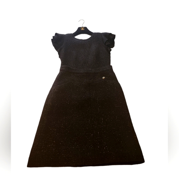 CHANEL Dresses & Skirts - Mint condition Authentic Tweed Chanel women suit set